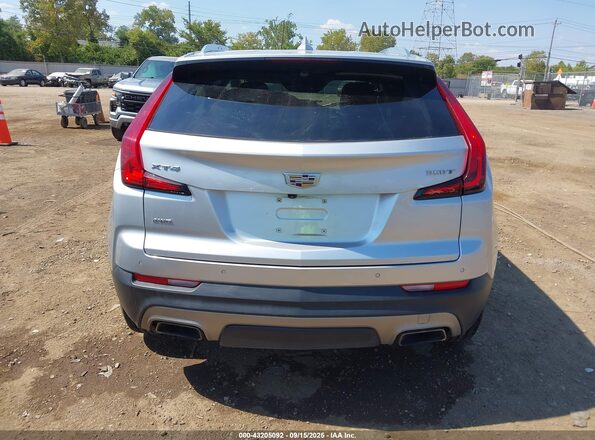 1GYFZDR45MF011182 2021 CADILLAC XT4 Silver 
