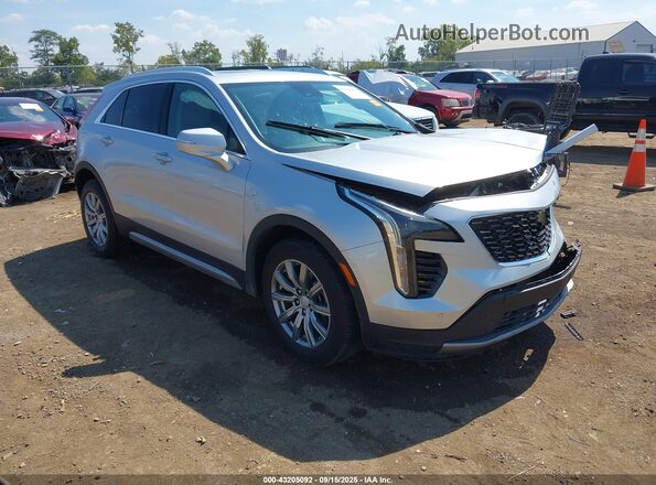 1GYFZDR45MF011182 2021 CADILLAC XT4 Silver წინა მარჯვენა