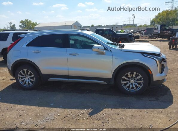 1GYFZDR45MF011182 2021 CADILLAC XT4 Silver უკანა სალონის ხედი