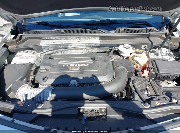 1GYFZDR47NF134712 2022 CADILLAC XT4 Silver Widok z tyłu