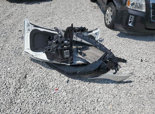 1GYFZFR47RF163449 2024 CADILLAC XT4 White Vista de la etiqueta del VIN