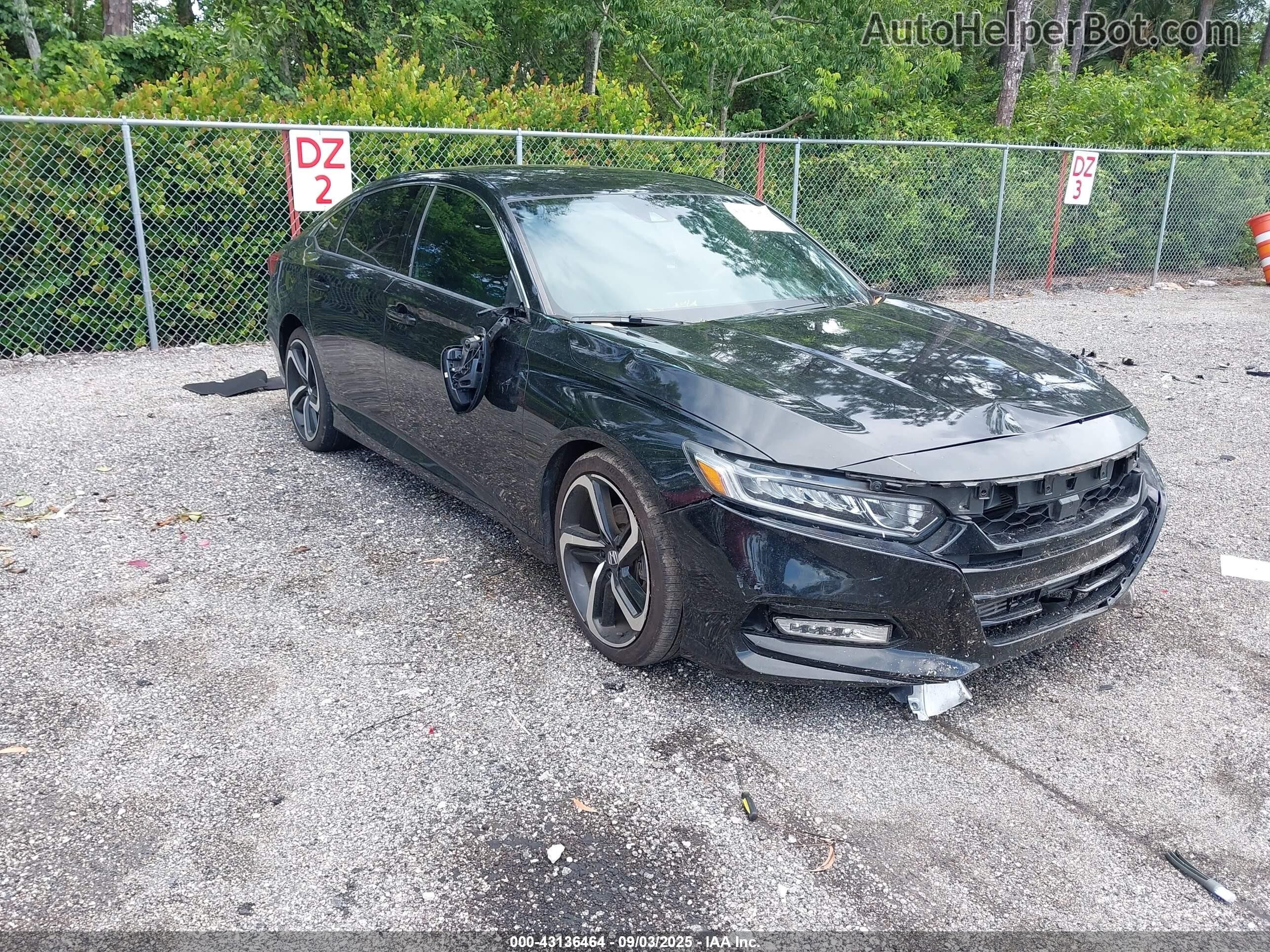 1HGCV1F3XJA172345 — 2018 HONDA ACCORD History & VIN | AutoHelperBot