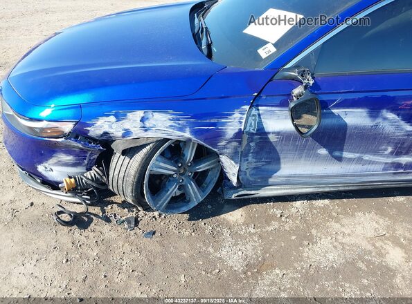 1HGCY2F52RA068040 2024 HONDA ACCORD HYBRID Синий Вид спереди
