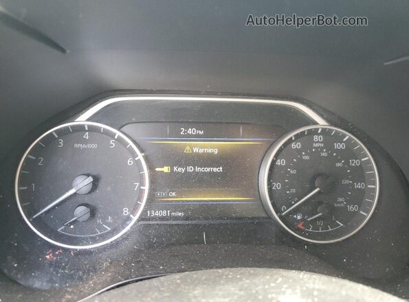 1N4AA6AP2JC373532 2018 NISSAN MAXIMA Gray Widok zestawu wskaźników