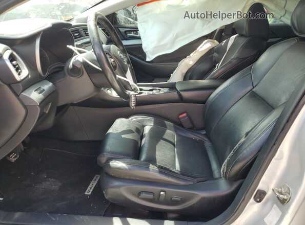 1N4AA6AP4JC360460 2018 NISSAN MAXIMA Silver Widok wnętrza z przodu