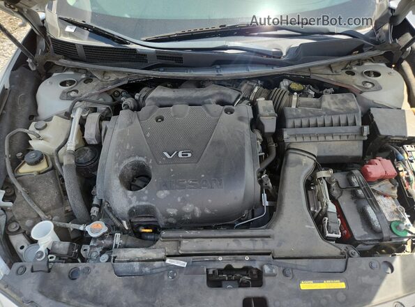 1N4AA6AP8JC384552 2018 NISSAN MAXIMA Серебряный Вид задней части салона