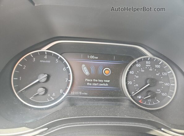 1N4AA6AP8JC384552 2018 NISSAN MAXIMA Серебряный Вид щитка приборов
