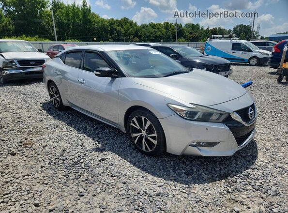 1N4AA6AP8JC384552 2018 NISSAN MAXIMA Серебряный Передняя правая четверть