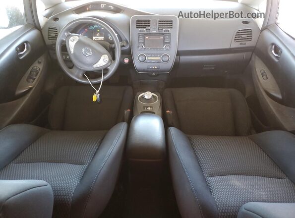 1N4AZ0CP4GC306460 2016 NISSAN LEAF Gray Widok deski rozdzielczej