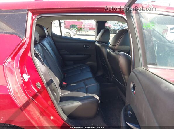 1N4AZ1CP4JC305029 2018 NISSAN LEAF Red VIN sticker view