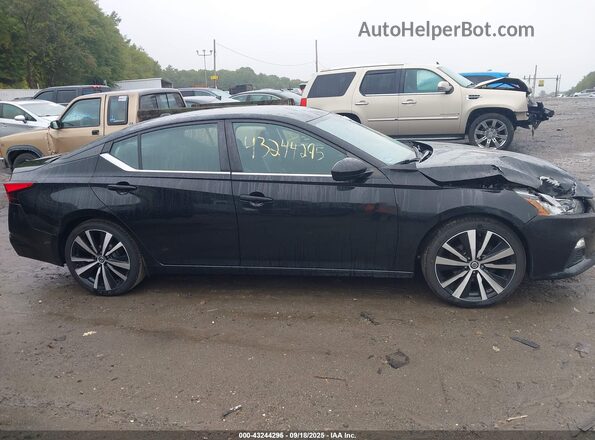 1N4BL4CV2MN374056 2021 NISSAN ALTIMA Черный Вид задней части салона