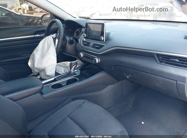 1N4BL4DV3MN324233 2021 NISSAN ALTIMA Black Widok wnętrza z przodu