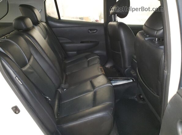 1N4BZ1DV7MC555161 2021 NISSAN LEAF White Вид задніх сидінь