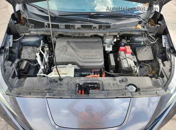 1N4CZ1CVXRC551067 2024 NISSAN LEAF Gray უკანა სალონის ხედი