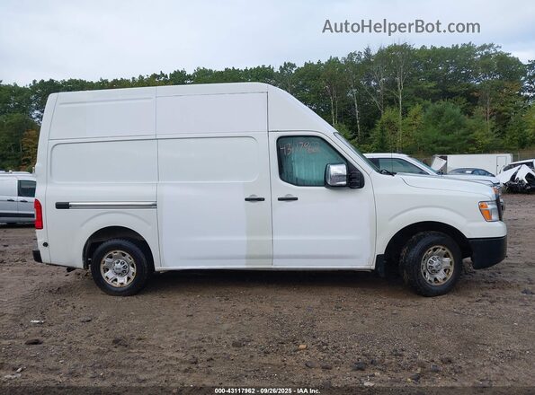 1N6AF0LY2HN807622 2017 NISSAN NV CARGO NV2500 HD White Widok wnętrza z tyłu