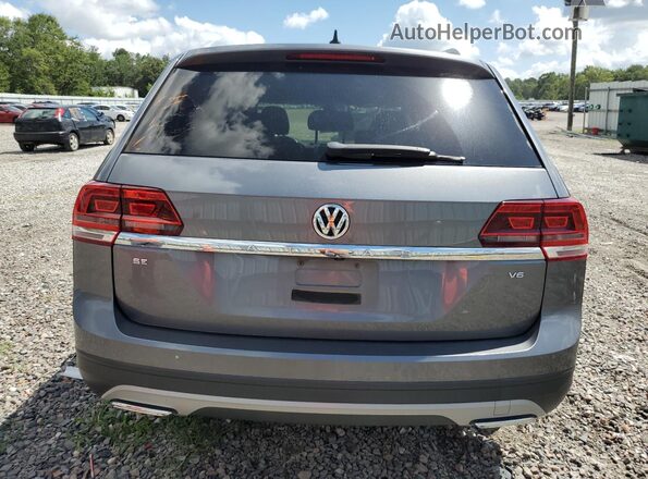 1V2DR2CA2JC559202 2018 VOLKSWAGEN ATLAS Gray Вид ззаду