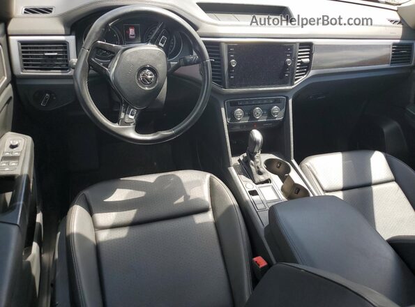 1V2DR2CA2JC559202 2018 VOLKSWAGEN ATLAS Gray Вид панелі приладів
