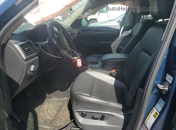 1V2DR2CA4JC547522 2018 VOLKSWAGEN ATLAS Blue Widok wnętrza z przodu