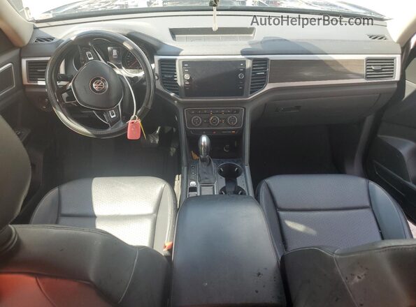 1V2DR2CA4JC547522 2018 VOLKSWAGEN ATLAS Blue Widok deski rozdzielczej
