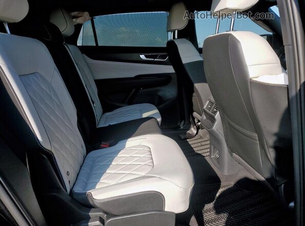 1V2FE2CA9SC227120 2025 VOLKSWAGEN ATLAS Черный Вид задних сидений