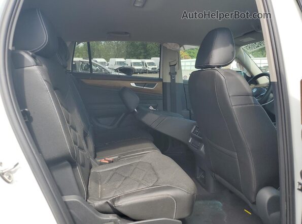 1V2HR2CA3SC573709 2025 VOLKSWAGEN ATLAS White Rear interior view