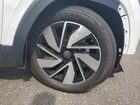 2025 Volkswagen Atlas Se White vin: 1V2HR2CA3SC573709 Damage: RF Axle Assembly, Broken, Replacement Required