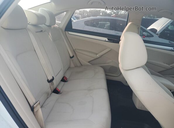 1VWAA7A34JC045359 2018 VOLKSWAGEN PASSAT White Вид задніх сидінь