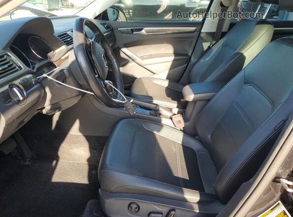 1VWBA7A32JC045672 2018 VOLKSWAGEN PASSAT Black Սալոնի դիմացի տեսք
