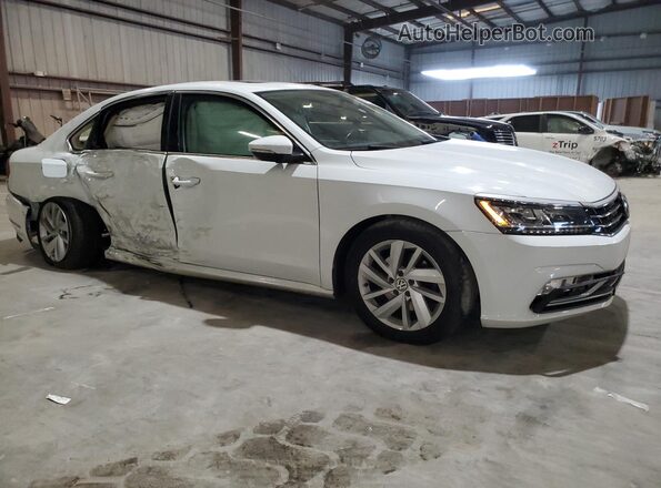 1VWBA7A39JC046141 2018 VOLKSWAGEN PASSAT White Front right