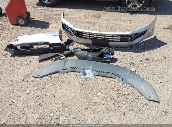 1VWDT7A39HC044449 2017 VOLKSWAGEN PASSAT Silver Widok zestawu wskaźników