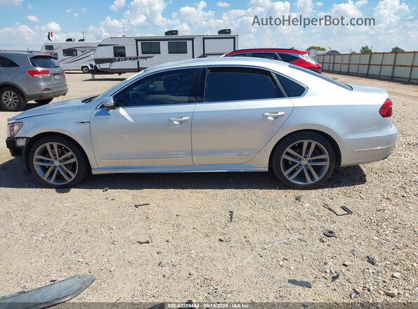 1VWDT7A39HC044449 2017 VOLKSWAGEN PASSAT Silver 