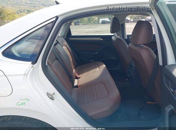 1VWSA7A32MC003295 2021 VOLKSWAGEN PASSAT Brown VIN կոդի պիտակի տեսք
