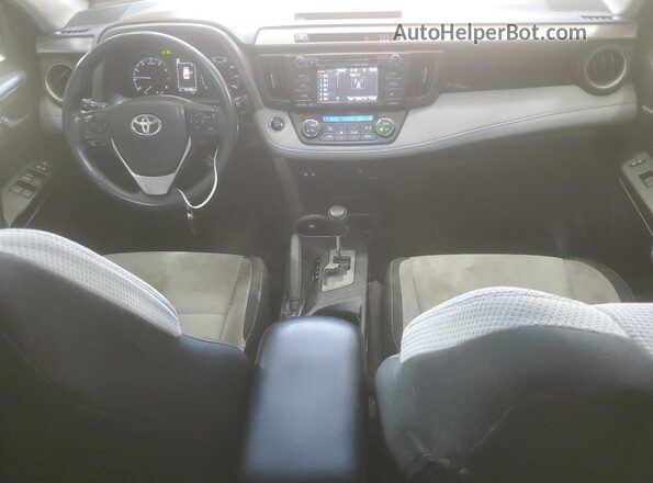 2T3WFREV9JW510572 2018 TOYOTA RAV4 Красный Вид щитка приборов