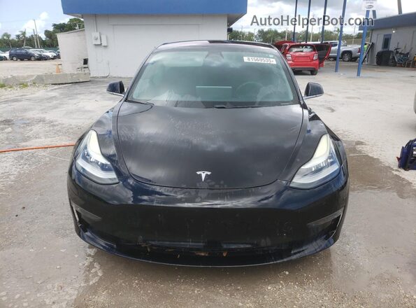 5YJ3E1EB2JF093993 2018 TESLA MODEL 3 Black Widok z tyłu