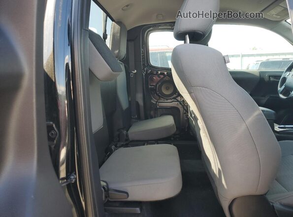 5TFSZ5AN1KX173638 2019 TOYOTA TACOMA Black Rear interior view