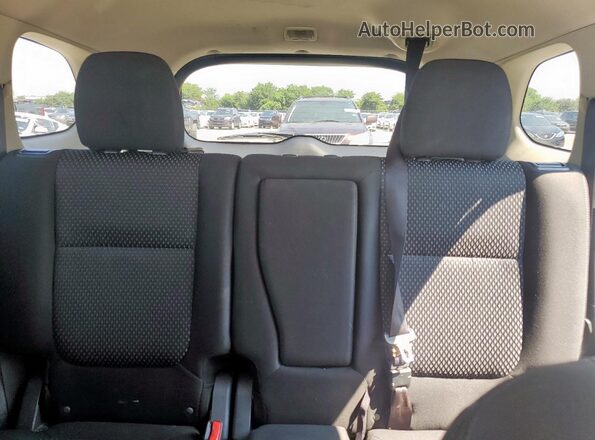 JA4AD2A35JZ005098 2018 MITSUBISHI OUTLANDER White Вид задньої частини салону