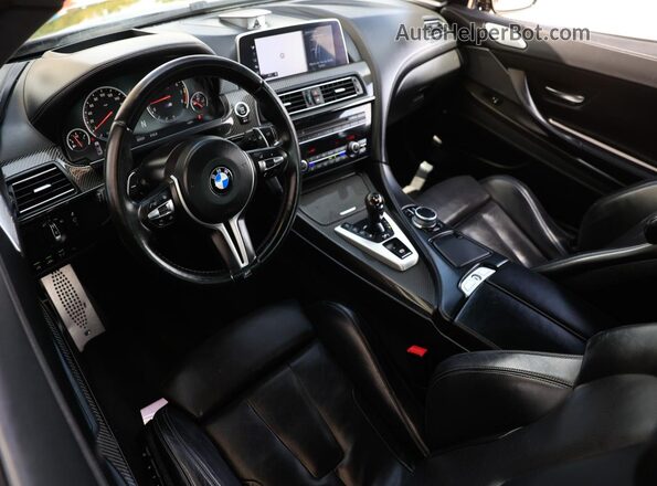 WBS6J9C37HD934XXX 2017 BMW M6 Черный Вид задних сидений