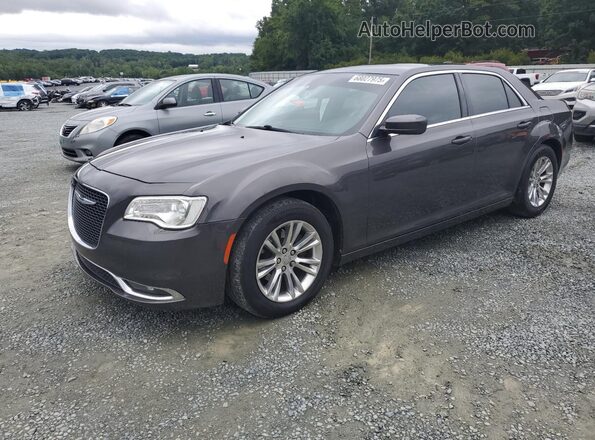 2C3CCAAG2JH137495 2018 CHRYSLER 300 Gray Front left