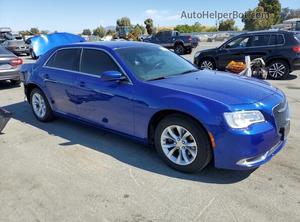 2C3CCAAG7JH237267 2018 CHRYSLER 300 Blue Front right