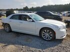 2018 Chrysler 300 Limited White vin: 2C3CCAEG3JH227670
