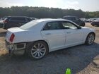 2018 Chrysler 300 Limited White vin: 2C3CCAEG3JH227670