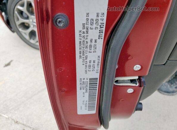 2C3CCAGG2JH300492 2018 CHRYSLER 300 Maroon Շարժիչի բաժամունքի տեսք