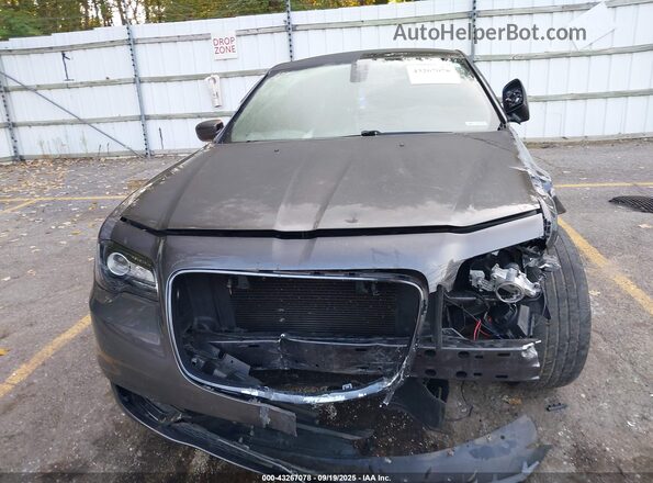 2C3CCAGG5KH561486 2019 CHRYSLER 300 Серый Вид задней части салона