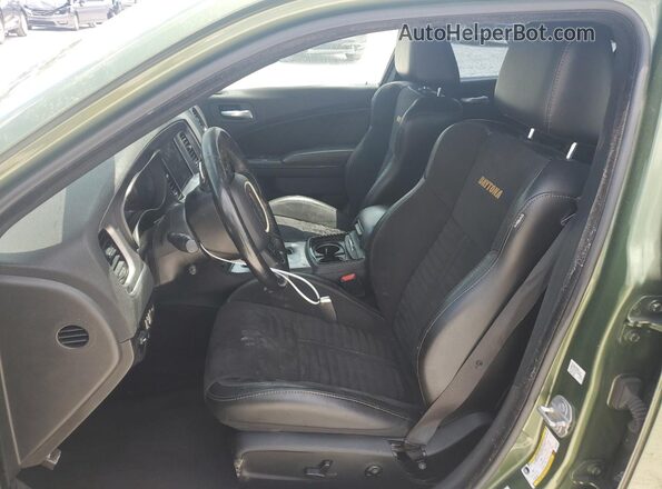 2C3CDXGJ5JH297504 2018 DODGE CHARGER Green წინა სალონის ხედი