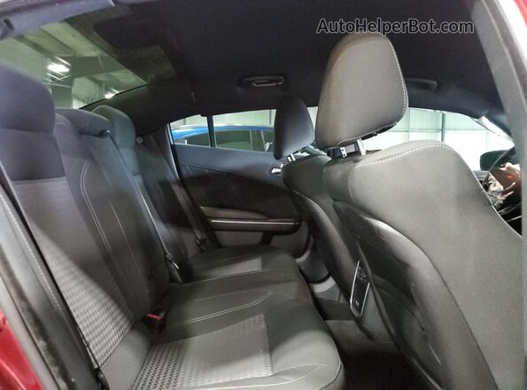 2C3CDXJG8JH136237 2018 DODGE CHARGER Burgundy Vista de los asientos traseros