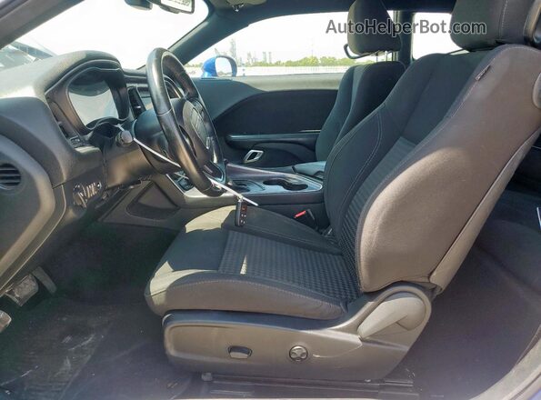 2C3CDZAG1JH217043 2018 DODGE CHALLENGER Blue Vista interior delantera