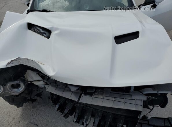 2C3CDZAG1JH302805 2018 DODGE CHALLENGER White Vista interior trasera