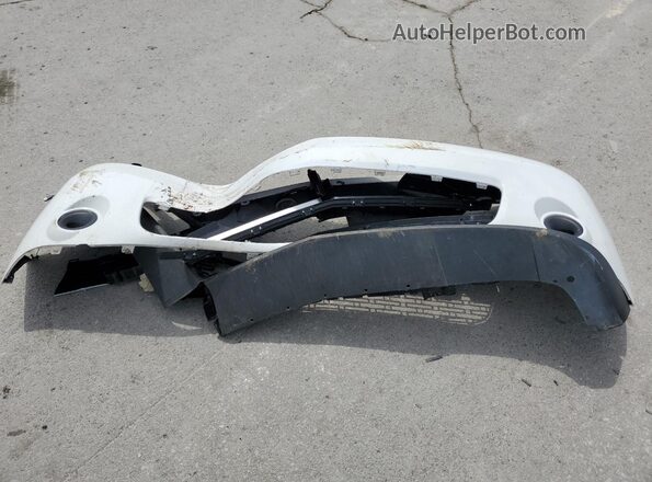 2C3CDZAG1JH302805 2018 DODGE CHALLENGER White Vista del compartimento del motor