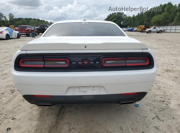 2C3CDZAG2JH241318 2018 DODGE CHALLENGER White Вид ззаду