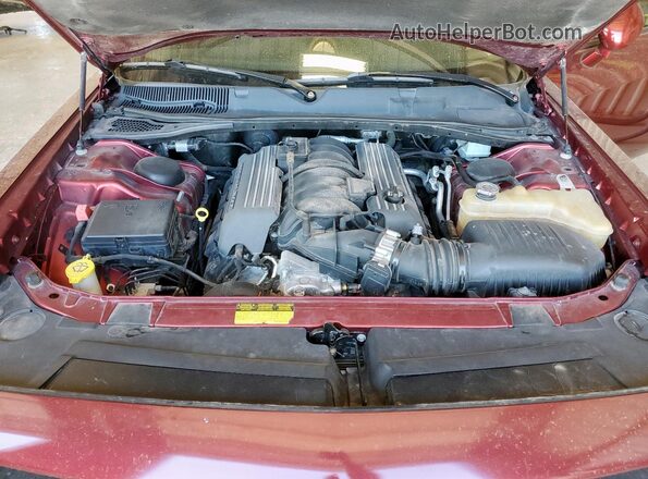 2C3CDZFJ6JH165929 2018 DODGE CHALLENGER Maroon Vista interior trasera